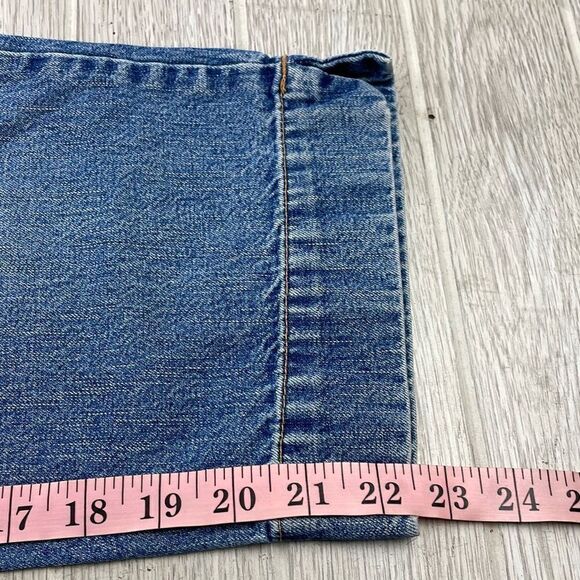 Eddie Bauer Women's Rigid Denim Straight Leg Capri Jeans Blue Size 6 - Picture 11 of 12